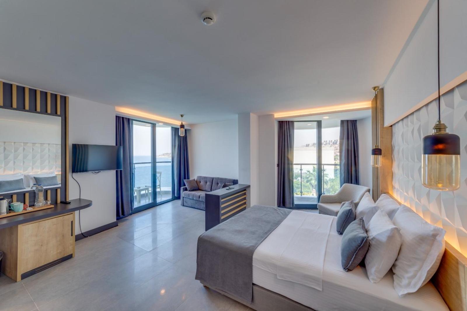 Signature Blue Kuşadası